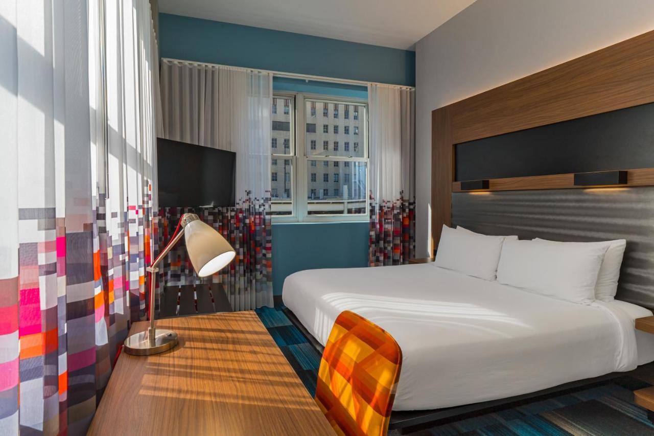 Hotel Aloft Houston Downtown Exterior foto